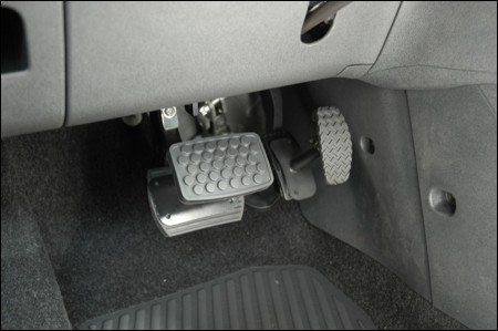 prolongement des pédales pour personnes atteintes de nanismes, naines